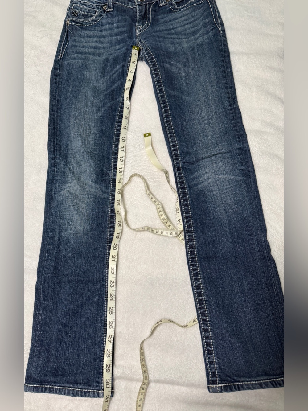 🤠 Miss Me Fleur de lis Women's Boot Cut Jeans with Cream Embroidery 🤠2 for $40 🤠 - Picture 11 of 12